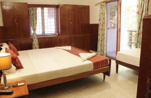 Mylapore Tiruvallikk Bed & Breakfast | Happy Planet