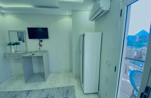 Al Haram Hotel | happy pyramids view inn