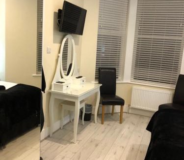 Blackpool Town Center Hotel | Happy Return Hotel