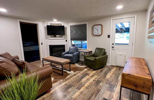 Townsend House | Happy Shack