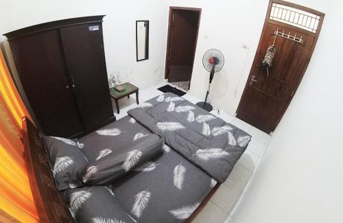 Pogung Lor House | Happy Sleep Homestay Jogja