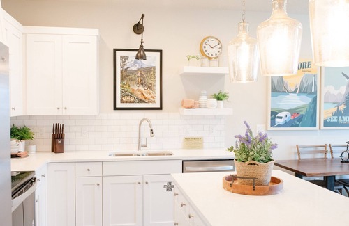 Washington Fields House | 🐶 Happy Tails – Dog-Friendly Getaway Near Zion with Pool Access – Relax, Play, and Stay Cool!