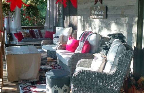 Hiawassee House | Happy Top Hideaway with Gorgeous Views!