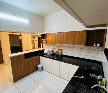 Maraiyur House | Happyland guesthouse
