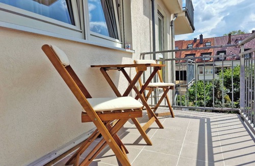 Wahren Apartment | Happyside Brightlines - Parkplatz - Nespresso-wlan