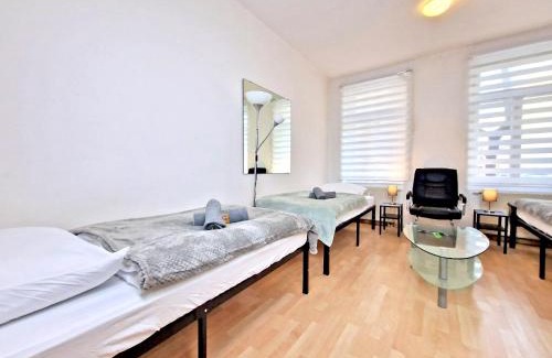 Neuschonefeld Apartment | HappySide o Monteure o Zentrumsnah o WLAN o 6 Einzelbetten