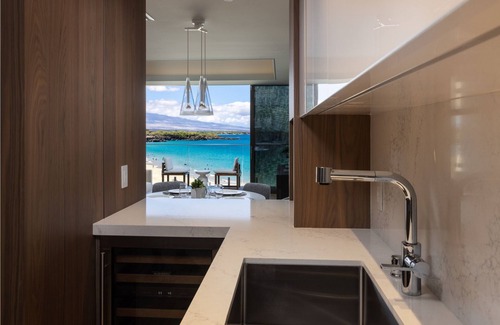 Kamuela Condo | Hapuna Beach Paradise 2 BD Penthouse Oceanfront Views + Mauna Kea Beach Resort