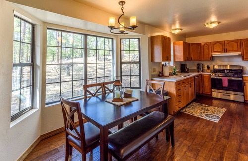 Groom Creek Cabin | Haran's End cabin