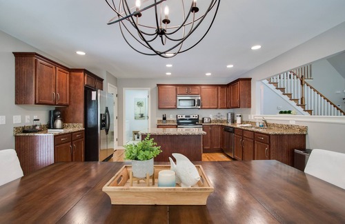 Lancaster Ski Chalet | Harbor Cottage Center Hill Lake