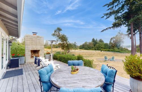Vashon Island House | Harbor Farmhouse