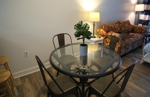 Gulf Shores Apartment | Harbor House B27 Condo