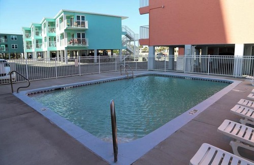 Gulf Shores Apartment | Harbor House B27 Condo