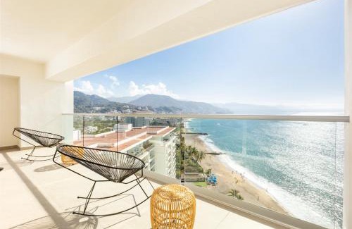 Las Glorias Apartment | Harbor NT1406 by Moikkarentals