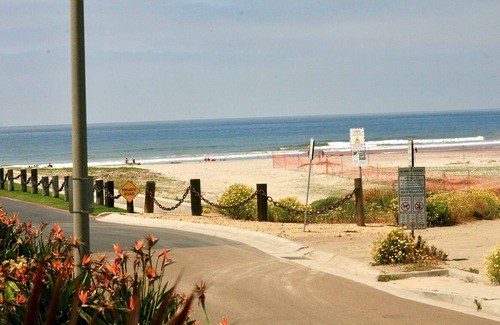 Townsite Condo | Harbor & Ocean View Cottage Condo at North Coast Village ~ Unit G-25