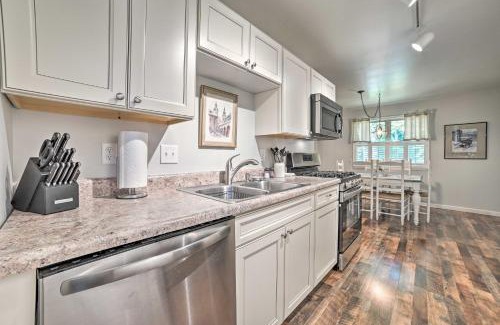 Harbor Springs House | Harbor Springs Winter Retreat about 6 Mi to Skiing!