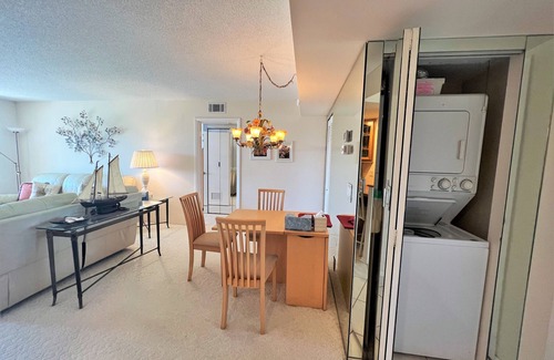 Siesta Key Condo | Harbor Towers 2/2 Condo on Siesta Key