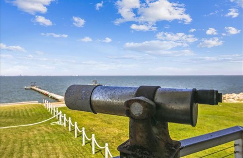 Galveston House | Harbor View Breeze