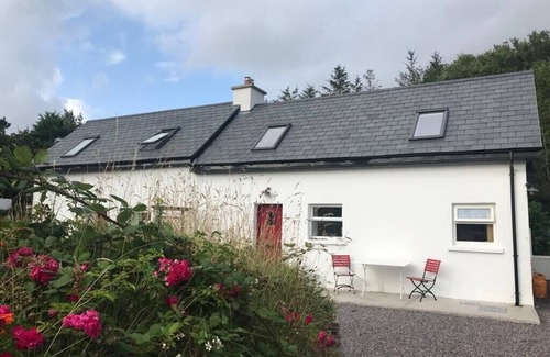 Cahirciveen House | Harbor View Cottage