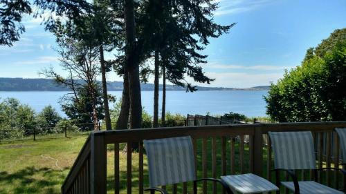 Langley House | Harbor View Haven by AvantStay Private Backyard