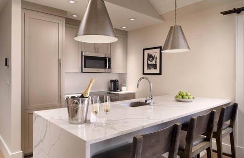 Edgartown Hotel | Harbor View Hotel