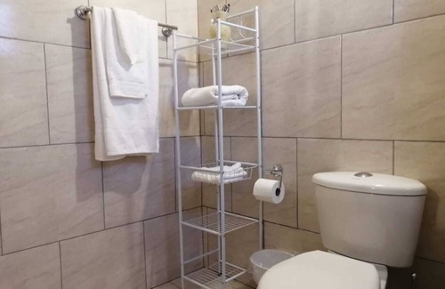 Gordon Town Apartment | Harbor View near Airport