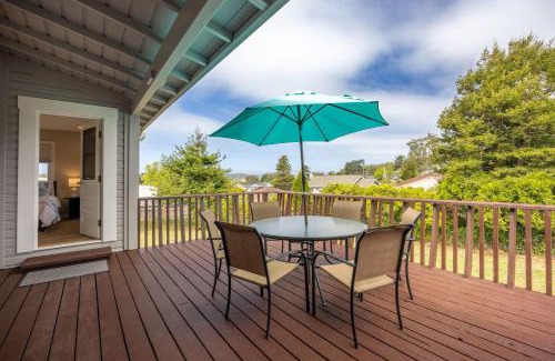 El Granada House | Harborlight House Coastal Comfort with Filtered Ocean Views walk to Harbor