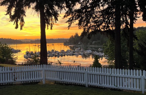 Vashon Island Cottage | Harborview Haven on Vashon Island located in historic Burton neighborhood
