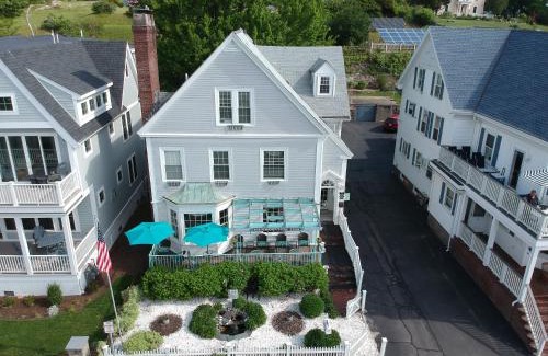Gloucester Hotel | Harborview Inn