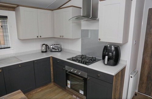 Hayling Island Cottage | HARBOUR HAVEN - HAYLING ISLAND in Hayling Island Holiday Park