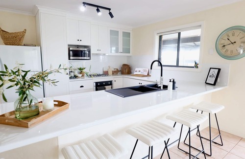 Waterhouse House | Harbour Haven★Sea View★Wifi★Wine★Walk to the beach