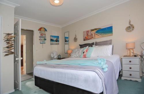 Omokoroa House | Harbour Heights