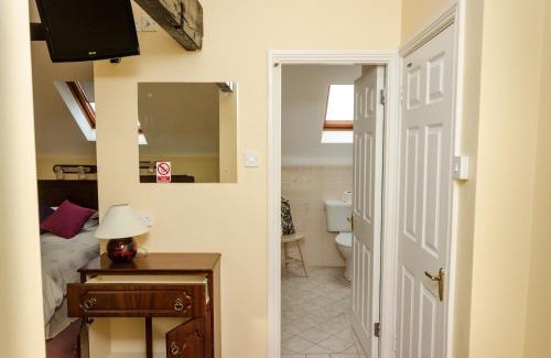 Riverchapel House | Harbour House B&B