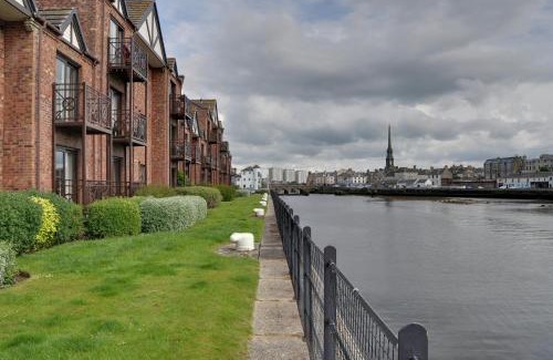 Ayr Apartment | Harbour House - Donnini Apartments