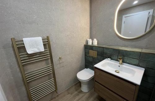 Ayr Apartment | Harbour House - Donnini Apartments