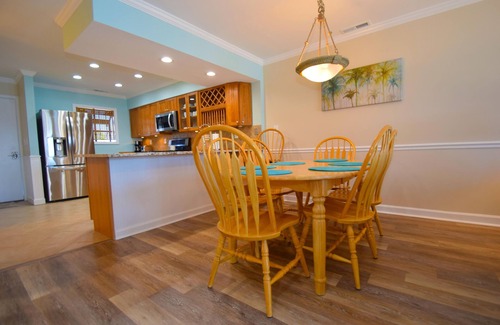 Ocean City House | Harbour Island 21C-Baywater 14th St, WIFI, Pool, W/D, AC