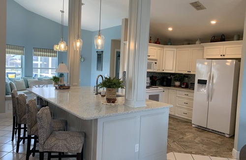 Pelican Villa | Harbour Palms - Gulf access pool home