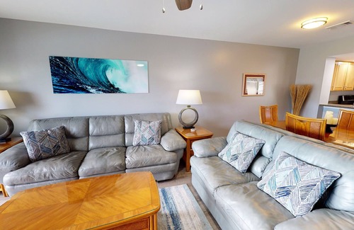 Miramar Beach House | Harbour Point 807 - stunning bay, lake, and golf views! GOLF CART INCLUDED!
