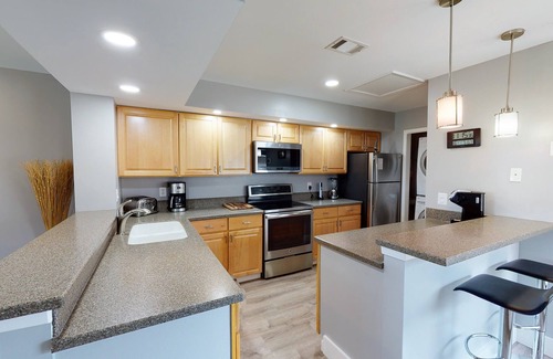 Miramar Beach House | Harbour Point 807 - stunning bay, lake, and golf views! GOLF CART INCLUDED!