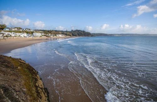 Saundersfoot Hotel | Harbour Stays at Ocean Square