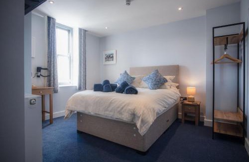 Saundersfoot Hotel | Harbour Stays at Ocean Square