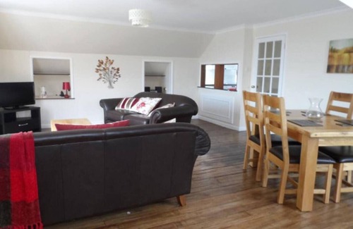 Mevagissey House | Harbour Tavern Penthouse