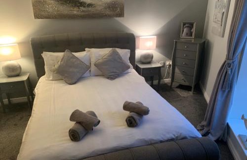 Donaghadee Apartment | Harbour View luxury comfortable Holiday Apartment