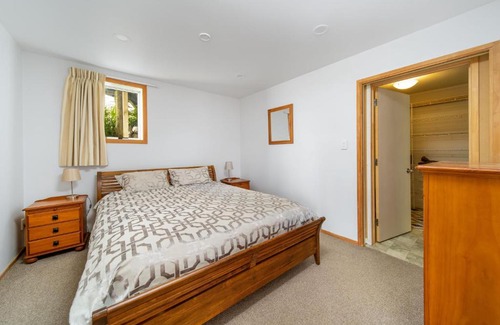 Onerahi Apartment | Harbour View