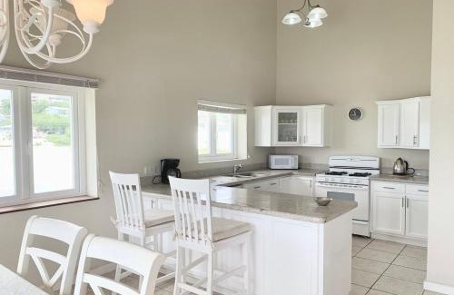 Rodney Bay Apartment | Harbour View Penthouse
