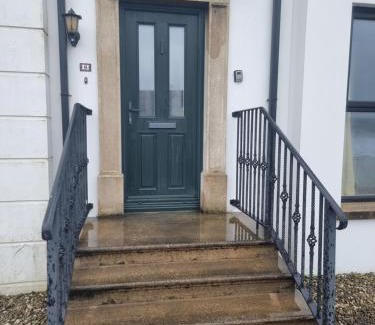 Portrush House | Harbour View Townhouse