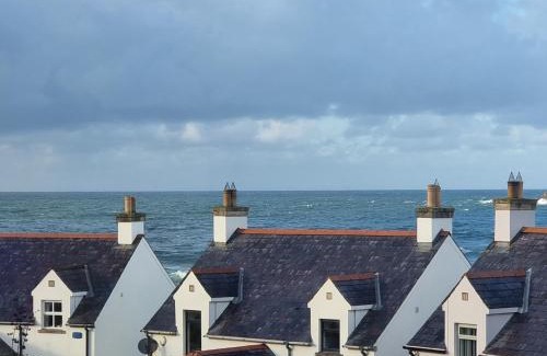 Portrush House | Harbour View Townhouse
