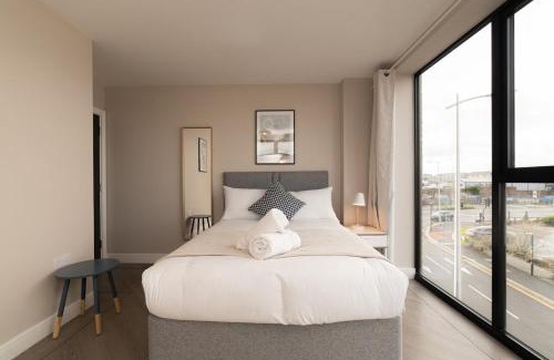 Poole Apartment | Harbourside Apartment