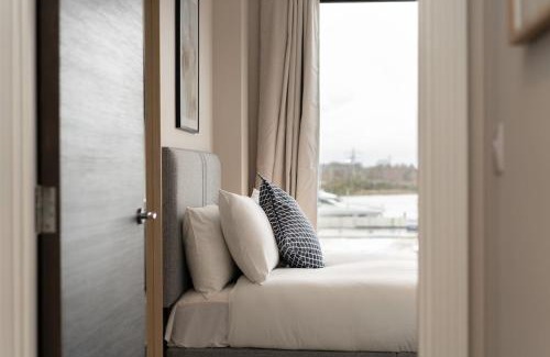 Poole Apartment | Harbourside Apartment