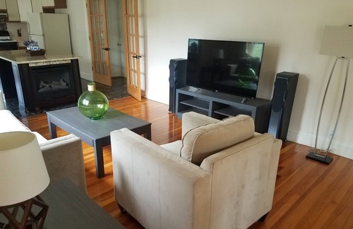 Watertown House | Hard to Beat Luxury, Amazing Location Near Boston - Fully Disinfected!