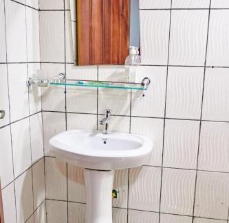 Yaounde Apartment | HardPro Apartment Wi-Fi, Netflix